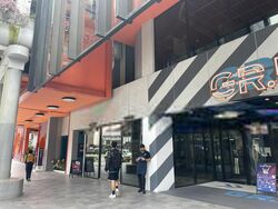 Pomo (D7), Retail #453932431